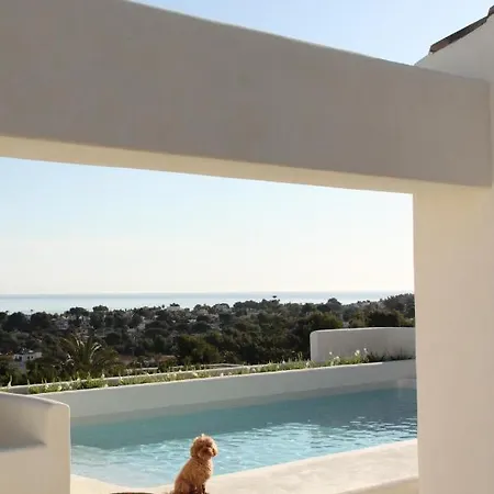 فيلة Aire House *